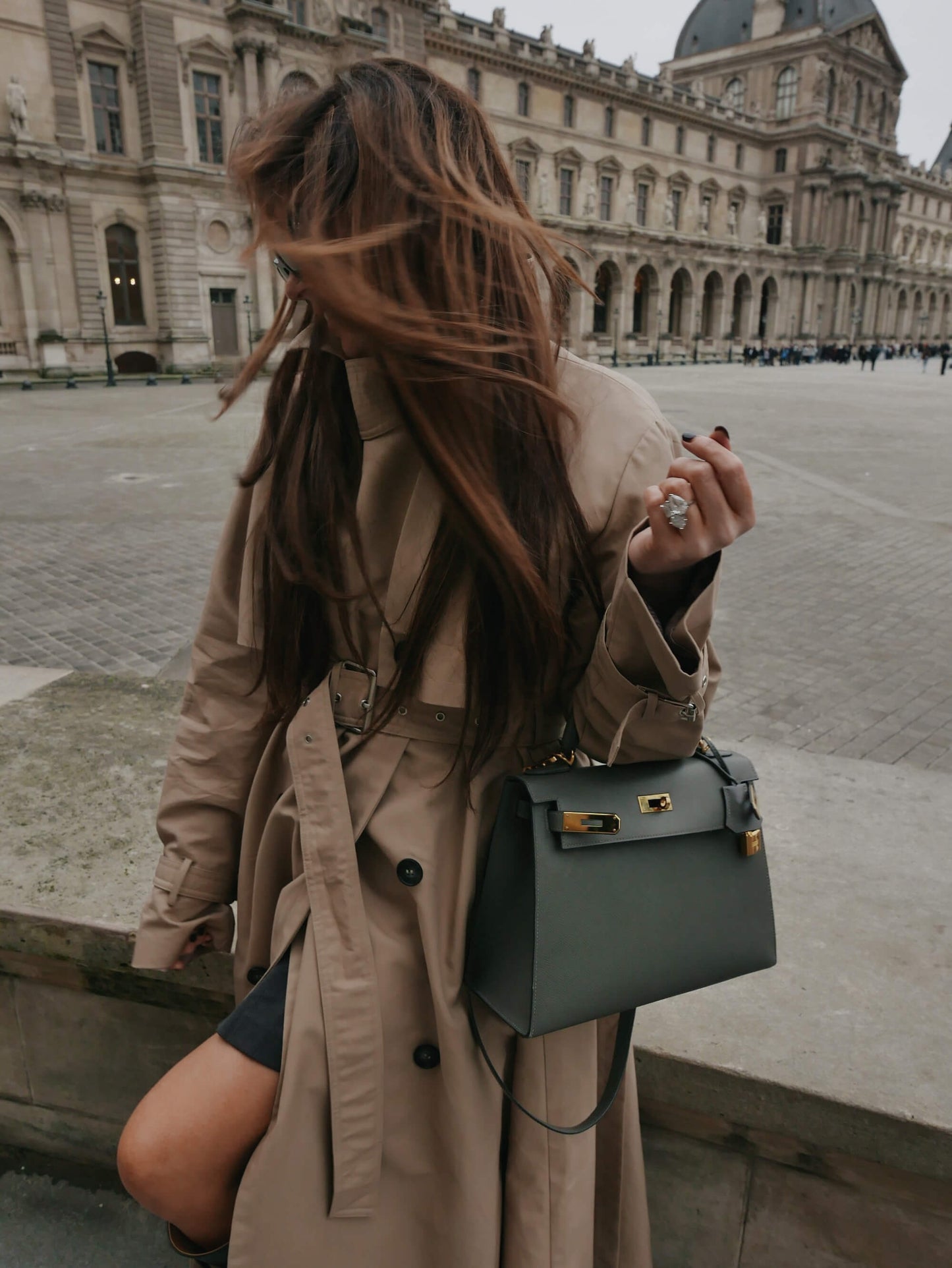 'VERSAILLES' SIGNATURE TRENCH COAT CAMEL